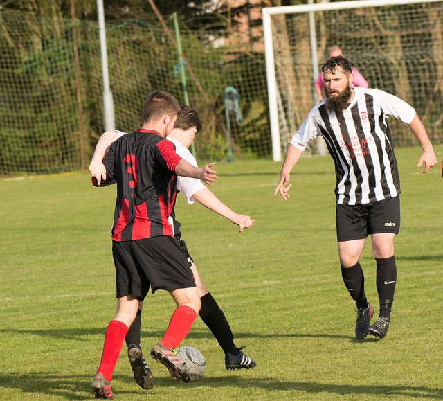 陷入風口浪 陷入風口浪